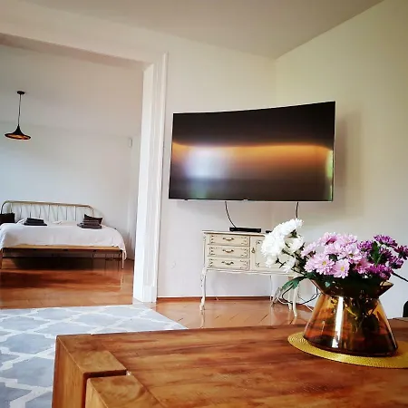 Einzigartige Jugendstil-villa Im Herzen Von 3*