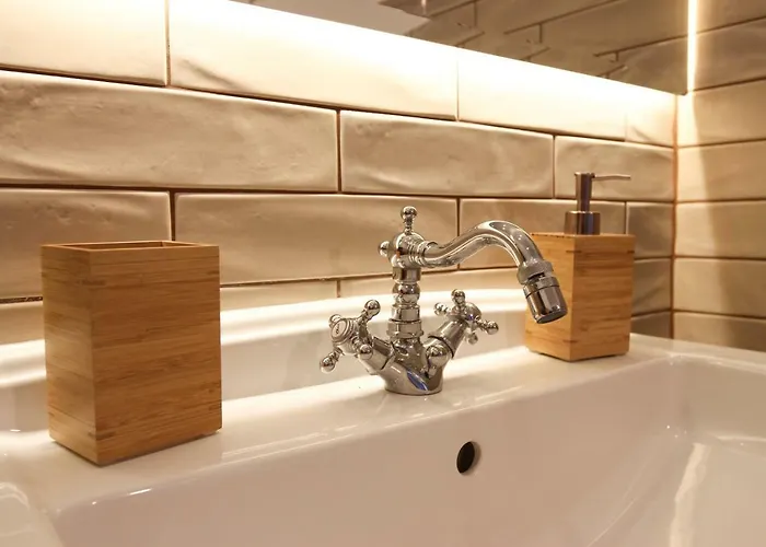 Einzigartige Jugendstil-villa Im Herzen Von 3*