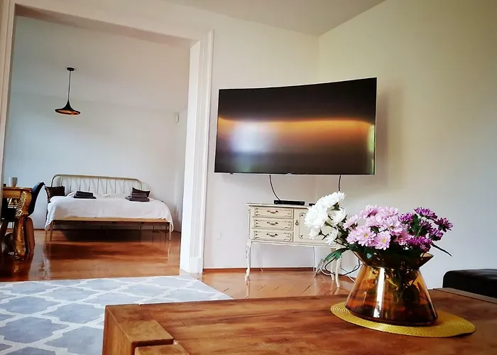 Einzigartige Jugendstil-villa Im Herzen Von 3*